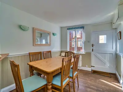 DiningRoom