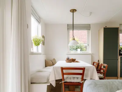 DiningRoom