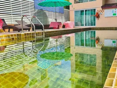 PoolOfHouse