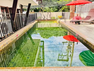 PoolOfHouse