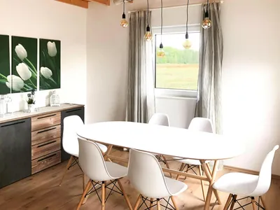 DiningRoom