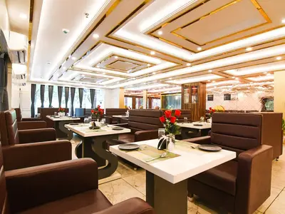 DiningRoom