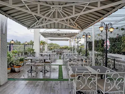 DiningRoom