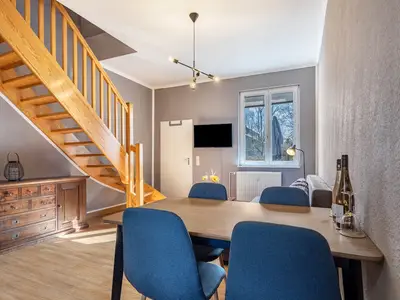 DiningRoom