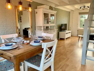 DiningRoom