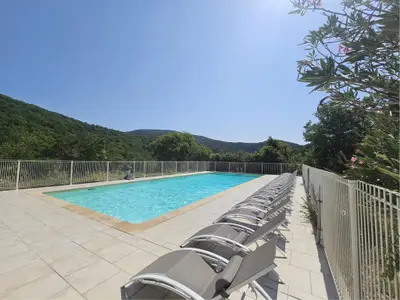Pool des Ferienhauses