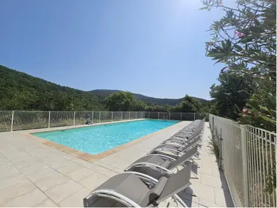 Pool des Ferienhauses