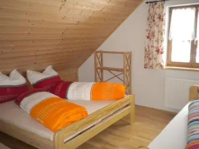 4 großzügige Zimmer
