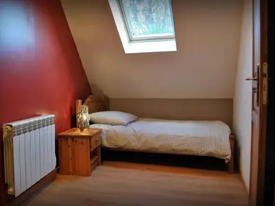 Einzelbett im Obergeschoss