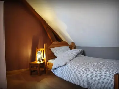 Einzelbett im Obergeschoss