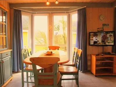 DiningRoom
