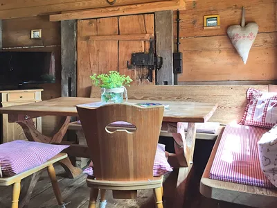 DiningRoom