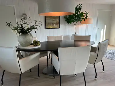 DiningRoom