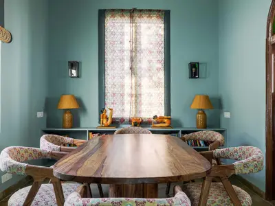 DiningRoom