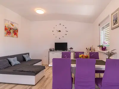 Wohn- und Esszimmer