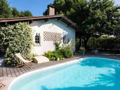 Villa mit beheiztem Pool in Lège-Cap Ferret - ideal für Familien oder Freunde