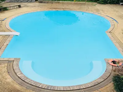 PoolOfHouse