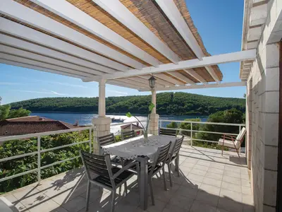 balcony-terrace