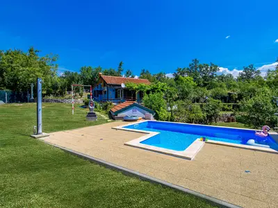 pool