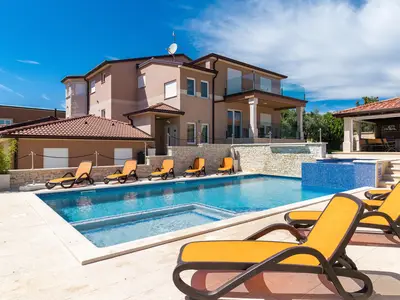 pool