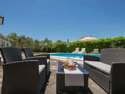 pool