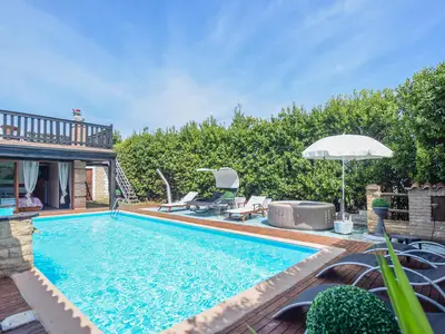 pool