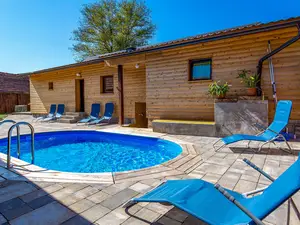 Ferienhaus für 10 Personen (101 m²) in Tounj