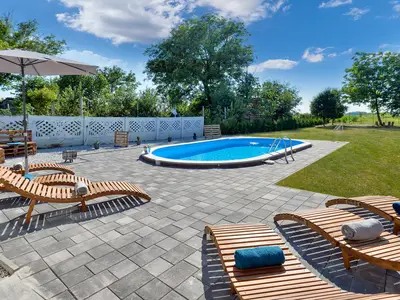 pool