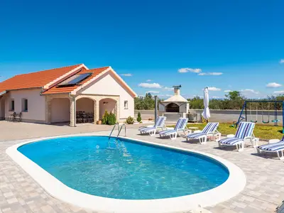 pool