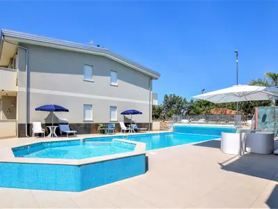 pool