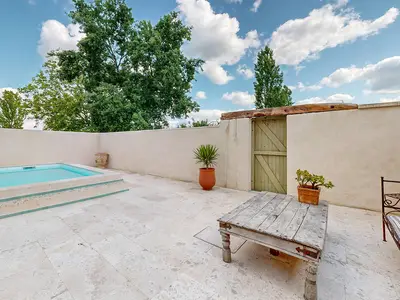 pool
