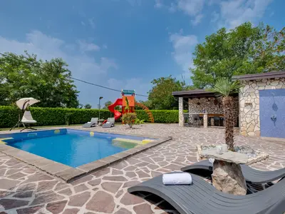 pool