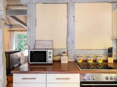 KITCHEN, INSIDE