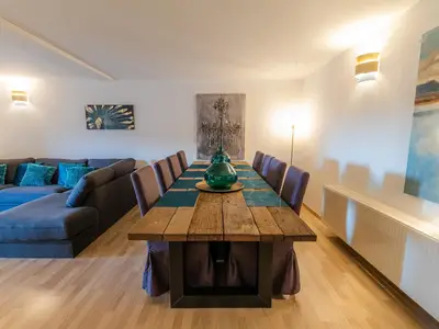 DiningRoom