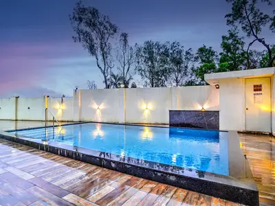 PoolOfHouse