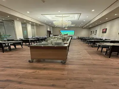 DiningRoom