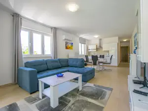Ferienhaus für 8 Personen (24 m²) in Bribir