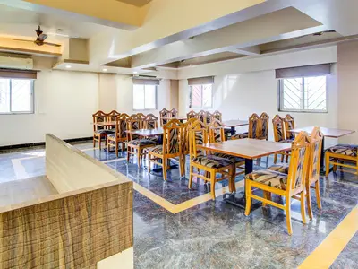 DiningRoom