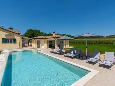 Ferienhaus für 6 Personen (140 m²) in Stari Pazin 8/10