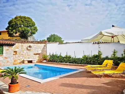 Ferienhaus für 9 Personen (250 m²) in Marčana 10/10