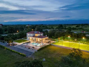 Ferienhaus für 10 Personen (260 m²) in Murvica Gornja