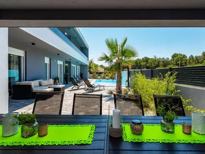 pool