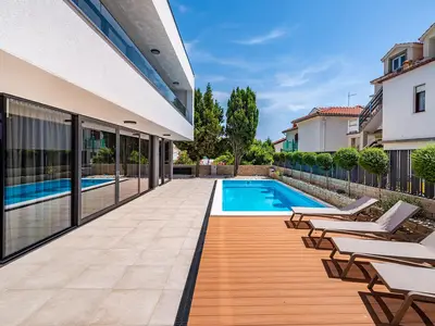 pool
