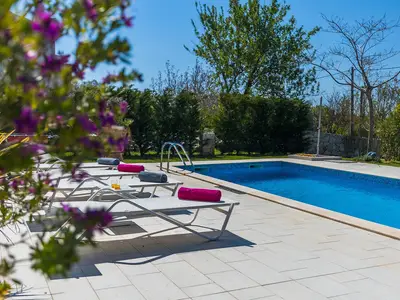pool