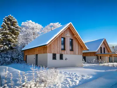 Außenseite Ferienhaus [Winter]