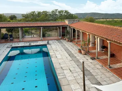 pool