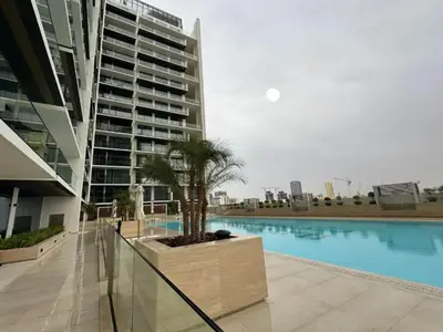 PoolOfHouse