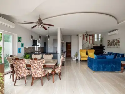DiningRoom