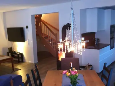 Wohnzimmer - Essbereich - Küche