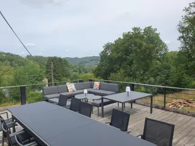 Terrasse / Balkon